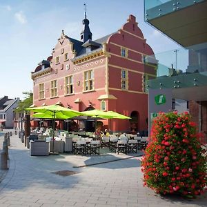 Hotel De Boskar Peer